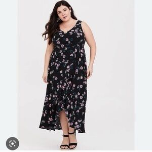 Torrid Black Floral Challis Maxi Wrap Dress V Neck Ruffle Size 5